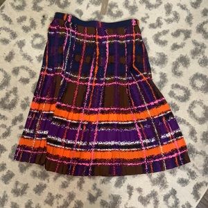 On trend plaid pleated skirt!